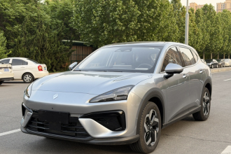 宝骏云海 2024款 140km 插混版