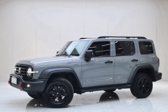 坦克300 2024款 2.0T 征服者