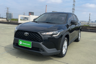 丰田 卡罗拉锐放 2022款 2.0L 先锋版