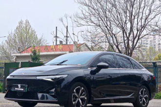 小鹏P5 2022款 550P