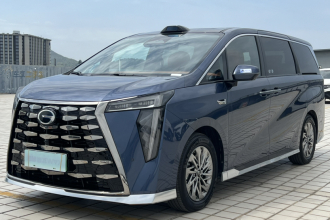 广汽传祺 传祺向往M8 2025款 乾崑系列 Ultra 头等舱