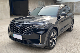 福特 探险者 2023款 EcoBoost 285 四驱ST-LINE 7座