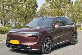 鸿蒙智行 问界M8 2025款 增程 Ultra版 53.4kWh 5座版 (192线激光雷达）