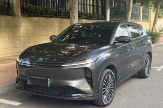 东风风神L8 2025款 185KM梦想版