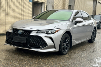 丰田 亚洲龙 2019款 双擎 2.5L 豪华版 国VI