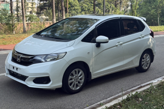 本田 飞度 2018款 1.5L CVT舒适天窗版