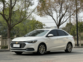 雪佛兰 科鲁泽 2021款 320 自动悦享天窗版