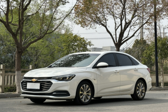 雪佛兰 科鲁泽 2021款 320 自动悦享天窗版