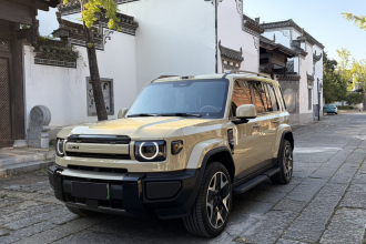 iCAR V27 2026款 200KM四驱猎鹰700