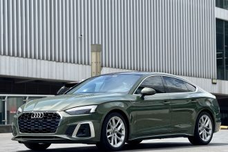 奥迪A5 2022款 Sportback 40 TFSI 时尚致雅型
