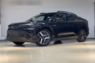 长安启源E07 2025款 纯电 四驱 90kWh Ultra高性能版