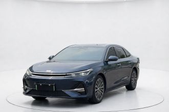 吉利银河 银河A7 2025款 EM-i 150km 星舰版