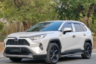 丰田 RAV4荣放 2021款 双擎 2.5L E-CVT四驱精英PLUS版