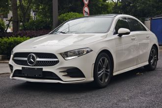 奔驰A级 2021款 改款 A 180 L 运动轿车