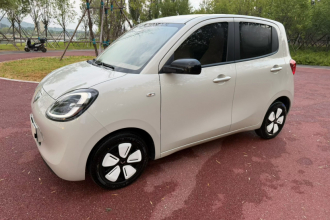 五菱汽车 宏光MINIEV 2025款 第四代 四门版 进阶款