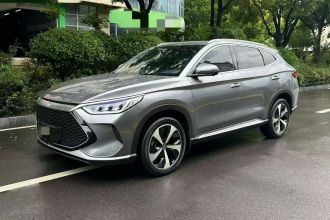 比亚迪 宋PLUS新能源 2021款 DM-i 51KM 尊荣型