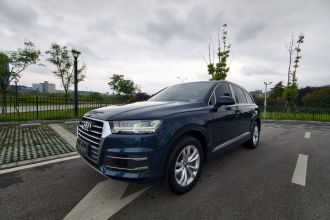 奥迪Q7 2019款 55 TFSI 技术型