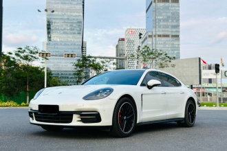 保时捷 2017款 Panamera 4 行政加长版 3.0T
