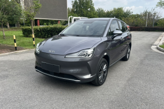 哪吒汽车 哪吒V 2022款 潮 400 Lite
