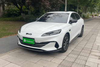 比亚迪 海豹06新能源 2025款 DM-i 智驾版 80KM尊贵型