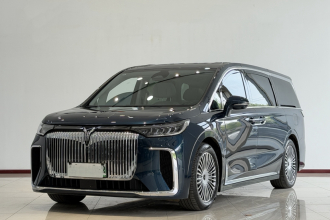 岚图汽车 岚图梦想家 2025款 PHEV 四驱旗舰鲲鹏版