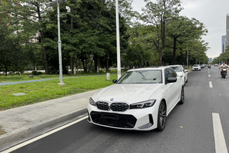 宝马3系 2025款 325i M运动套装
