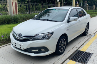 比亚迪F3 2016款 1.5L 自动豪华型