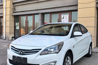 现代 瑞纳 2016款 1.4L 手动智能型GLS