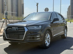 奥迪Q7 2019款 55 TFSI 技术型