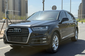 奥迪Q7 2019款 55 TFSI 技术型