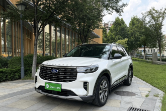 福特 探险者 2023款 EcoBoost 285 四驱钛金版 7座