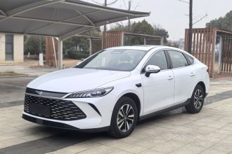 比亚迪 秦PLUS 2025款 DM-i 智驾版 120KM超越型