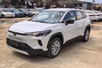 丰田 卡罗拉锐放 2026款 2.0L 先锋版