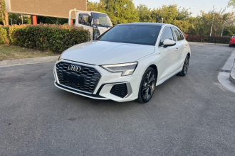 奥迪A3 2021款 Sportback 35 TFSI 豪华运动型