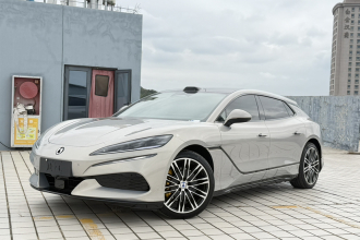 腾势Z9GT 2026款 闪充旗舰型
