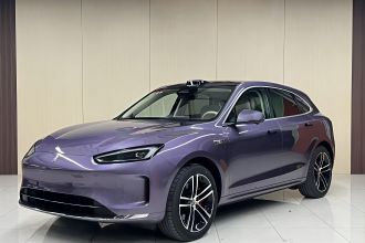 鸿蒙智行 问界M5 2025款 增程   Ultra 四驱版