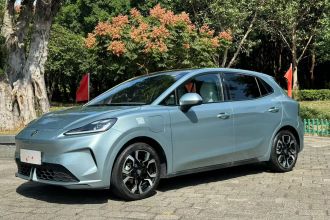 名爵 MG4 EV 2026款 437 自由版