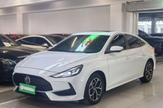 名爵 MG5 2021款 改款 180DVVT CVT青春豪华版