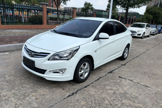 现代 瑞纳 2016款 1.4L 自动智能型GLS