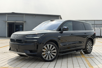 腾势N9 2025款 尊荣型