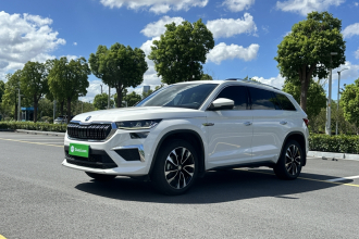斯柯达 柯迪亚克 2022款 TSI330 7座两驱奢享版