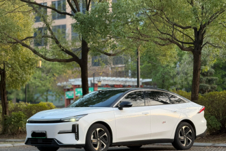 吉利银河 银河L6 2023款 125km MAX