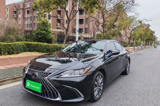 雷克萨斯ES 2023款 200 卓越版