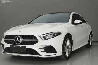 奔驰A级 2021款 A 200 L 运动轿车时尚型