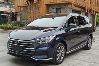 比亚迪 宋MAX 2021款 升级版 1.5T 自动豪华型 7座