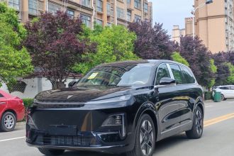 深蓝汽车 深蓝S09 2026款 后驱Ultra 超长续航版