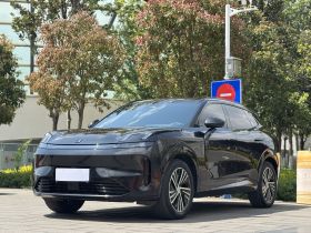 领克08 EM-P 2023款 120km 长续航Halo