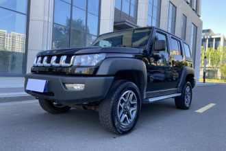 北京越野BJ40 2016款 40L 2.3T 自动四驱尊享版