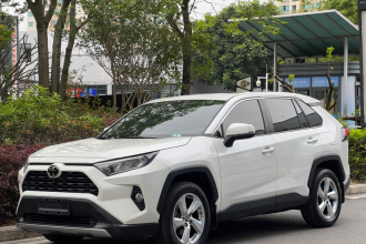 丰田 RAV4荣放 2020款 2.0L CVT四驱风尚版