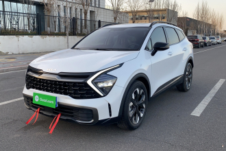 起亚 狮铂拓界 2023款 2.0T 两驱尊贵版